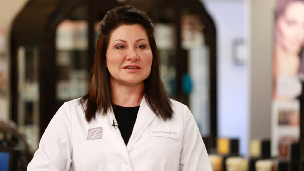 Dr Monica Bonakdar